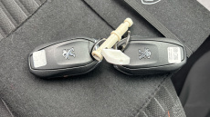 Peugeot 208 1.2 PureTech Active Premium + 5dr Petrol Hatchback